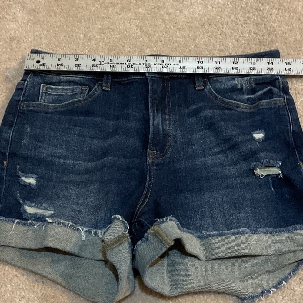 Vervet Dark Wash Distressed Denim Shorts Women’s Size M - Picture 7 of 7